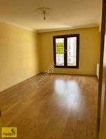 Ereğli Merkez İş Bankası Üstü Lüks 3.5+1 Ara Kat Daire