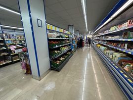 Nusaybin Lozan Caddesi Üzerinden 620 Metrekare Kiralık Depolu Dükkan