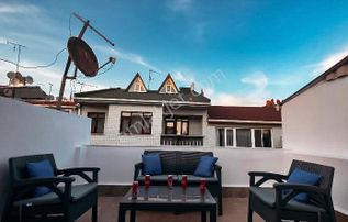 Fatih'te Metroya 150 Metre Mesafede Oturuma Hazır Bina