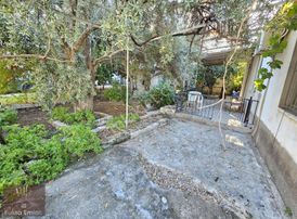 Patlangıç Mahallesinde İmarlı 207m2 Arsa