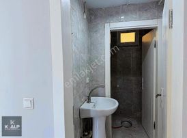 Kalp Satıyor!..bulutoğlunda 2+1 Daire.sıfır Ayarında İyi Konum