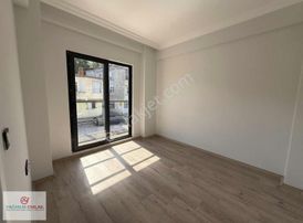 Yağmur Emlak'tan Şehir Hastanesine Yakın 1+1 Fırsat Lüks Daire