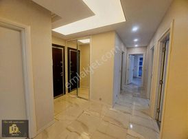 Öğretmenler Bulvarı Üzeri Site İçinde Az Katlı Hasarsız Çb.lu