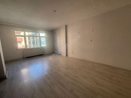 Kaçmazdan_bağlarbaşında 3+1 Oldukça Geniş Satılık Dairemiz