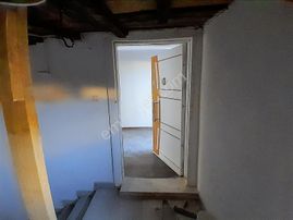 Sancaktepe Kiralık 2+1 140m² Çatıkatı Doğalgazlı