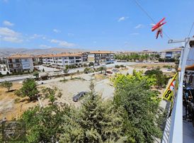 Metin Gönülalan'dan Yeni Stad Civarı Satılık Daire