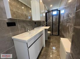 Remax Anka'dan Şile 'de Acil Satılık Müstakil Havuzlu Villa