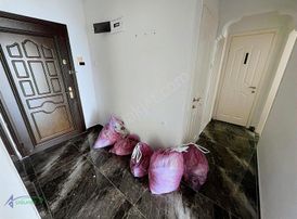 Atatürk Mahallesi Yavuz Caddesi Satılık 2+1 Kapalı Mutfak Daire