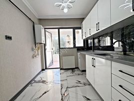 3+1 1.kat Porsuk Cad. Pareleli Ful Yapılı Oturuma Hazır