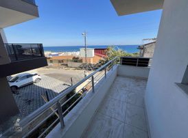 Kocahasanlıda 2+1 Oturuma Hazır Kupon Fiyatlı Denize 150 M