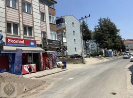 Zevahir Emlaktan Bozüyük Yeni Mahallede Köşe Dükkan