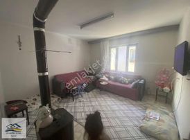 Güneş De 115m 2 Katlı 3 Er Odalı.( Nehir Düğün Salonuna Yakın)