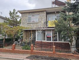 Dönertaş Emlaktan Vişnelik Mah.satılık Müstakil Dubleks