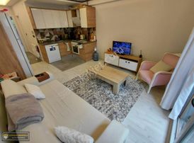 Medikalpoint Yakını Geniş 1+1 Çift Cepheli Lüks Daire