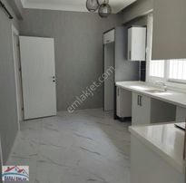 Baraj Emlak Fuar Merkezi Yanı Giriş Kat Kiralık Daire