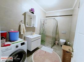 Kabakozda Mutfak Ayrı Geniş Kullanımlı Satılık Köşe Daire