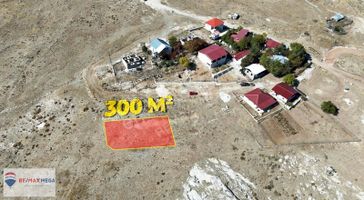 Konyaaltı Çağlarca'da Antalya Manzaralı Satılık Köşe Parsel