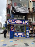 Uygar Emlaktan Şirinevler Yürüyüş Yolunda Köşe Başı Dükkan