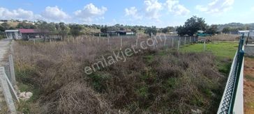 Menderes Akçaköy'de Doğayla İç İçe 380 M² Tapulu Satılık Tarla