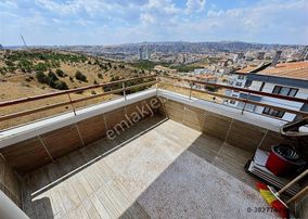 ***cantürk Emlak'tan Sitede Masrafsız Satılık Daire***