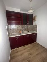 Antalya Merkez Cumhurıyet Meydanı Yakını Valilik Arkadı