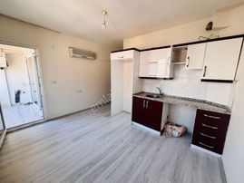 Sümer'de Kampüse Yakın Konumda Ve Balkonlu Satılık 1+1 Daire