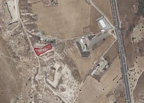 Nevşehir Çat/cumhiriyet Gülşehir–nevşehir Yoluna 350 M! Elektrikli Yatırım Fırsatı – 2.466 M² Tarla