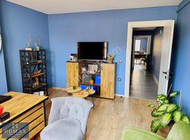 Humax...merkezi Konumda İş Merkezinde 70m2 Satılık Ofis