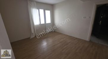 İzmir Tire Sb Emlak Ofisinden Merkezde 2+1 Daire