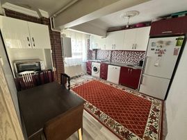 Zeki Emlak'tan Sakarya Mahallesinde 2+1 Eşyalı Kiralık Daire