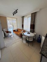 Tramvaya Cephe Az Kullanılmış Eşyalı Lüks 1+1 Daire