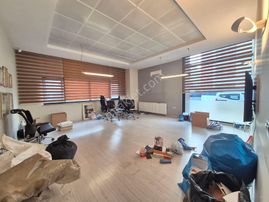 K2 Pera Bursa Yüzüncüyıl Mh. 960 M2 4 Katlı Kiralık Ticari Mülk