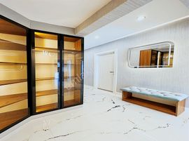 Vira Yapı'dan Satılık Beylikdüzü Migros Arkası 3+1geniş Daire !