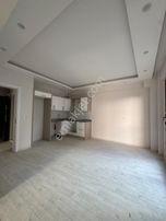 Zeki Emlak'tan Muradiye'de 2+1 Ara Kat Satılık Daire