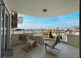 Alanya Merkezde Site İçi Satılık 2+1 Daire