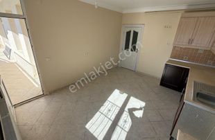 İz'den Yurt Mahallesin'de 4+1 Satılık Geniş Oturumlu Daire