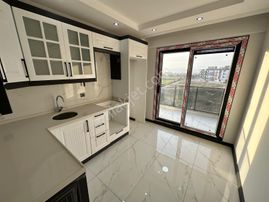 Zeki Emlak'tan Muradiye'de 2+1 Kapalı Mutfak, Lüks Sıfır Daire