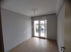 Yeni Mahallede Kiralık