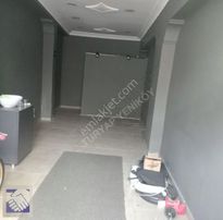 İstinyede Kiralık 30.m2.temiz İşyeri
