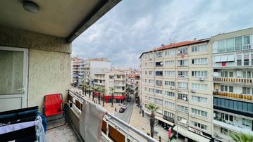 Myra Dan Atatürk Caddesi Nde Satılık Daire