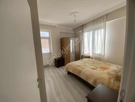 Kapalı Pazar Yerinin Üst Tarafında Satılık Daire