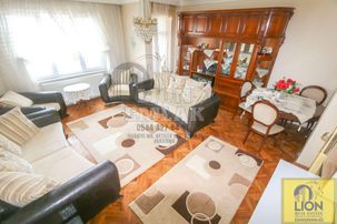 🟨⬛ Lıon Emlak'tan Ordu Caddesi Yakını Satılık 3+1 Dubleks Daire⬛🟨