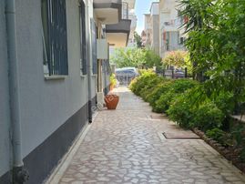 Fiyat Düştü! 2+1 Masrafsız Satılık Bahçe Katı