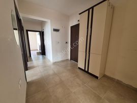 Liman Mahallesinde Site İçi 3+1 Havuzlu Satılık Fırsat Daire!