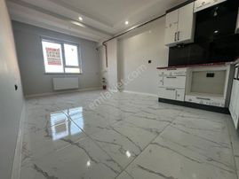 Öztel'den Şirintepe Mahallesinde Sıfır Satılık Ara Kat 2+1 Daire