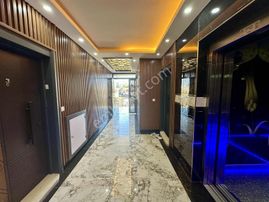 Altınova Merkezde Önü Açık 2+1 Satılık Fırsat Daire