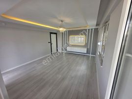 Irmaksudan Pazar Pazarı İçinde Denize 100m Lüks Tasarım 2+1 Daire