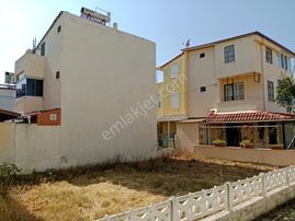 Kuşadası'nda Denize 350 Metre Site İçinde İmarlı Satılık Arsa