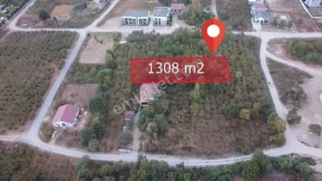 17-2 Şeker Emlak Akova 1308 M2 Satılık İmarlı Arsa