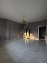 Nova Kuzey Gayrimenkulden Şirinevlerde Site İçi 2+1 Kiralık Daire